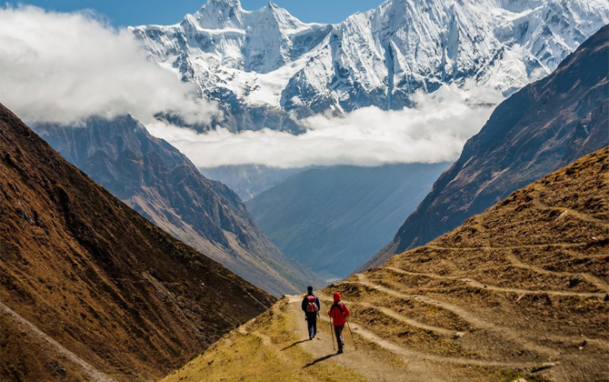 Vì sao bạn nên đi du lịch theo nhóm khi có dịp đến Nepal và Ấn Độ?