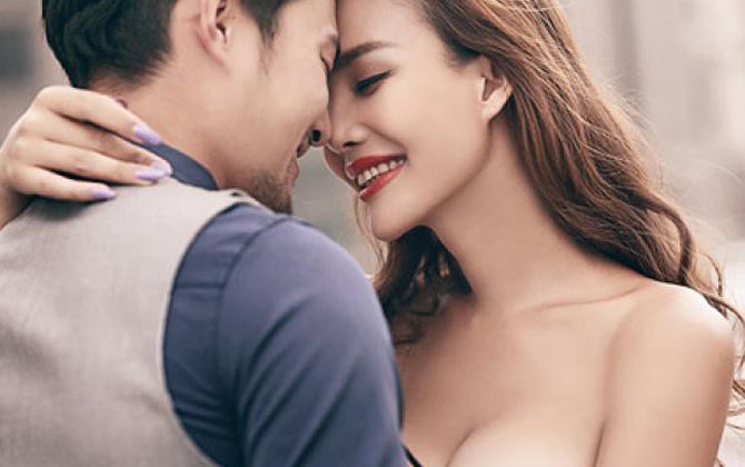 Bí mật của tấm ảnh người đẹp 'ngủ quên' hơn 10 năm trong ví chồng