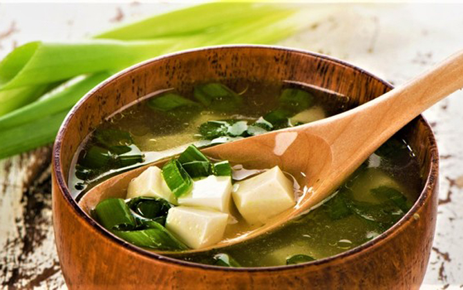 Học cách nấu canh miso thơm ngon chuẩn vị Nhật Bản chưa bao giờ dễ như vậy
