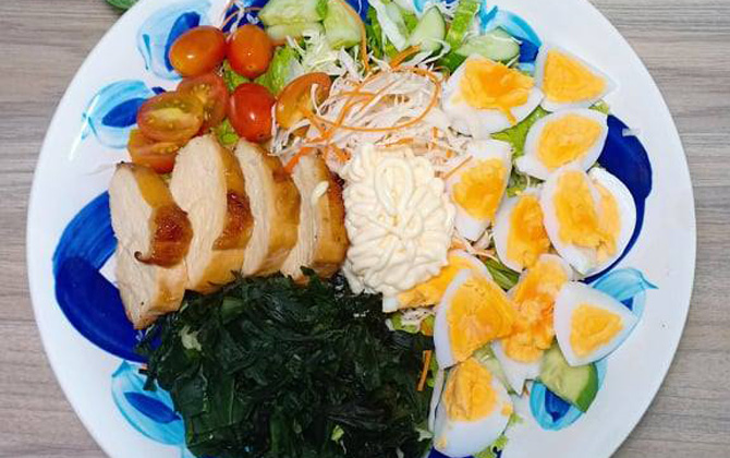 Nhanh tay làm salad rong biển chua ngọt cho những ngày chán cơm