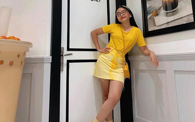 17 tuổi, Phương Mỹ Chi dùng túi hiệu, giày hiệu hơn 20 triệu đồng