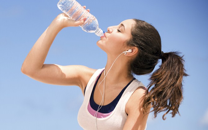 Uống nước lọc thời điểm này có tác dụng tốt với sức khỏe mà nhiều người không hề biết