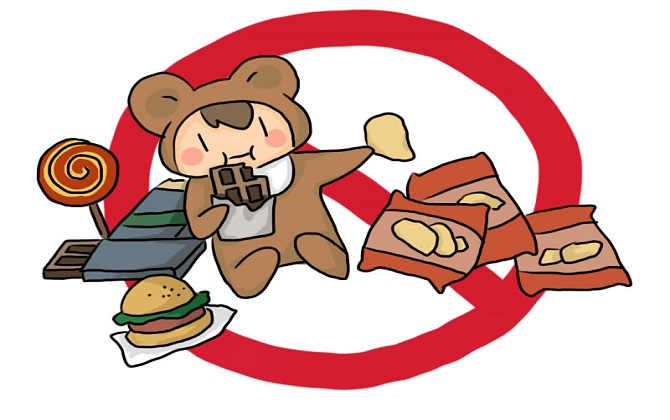 3 điều mẹ biết cách hướng dẫn tốt trẻ sẽ có ý thức chọn thực phẩm tốt cho sức khỏe