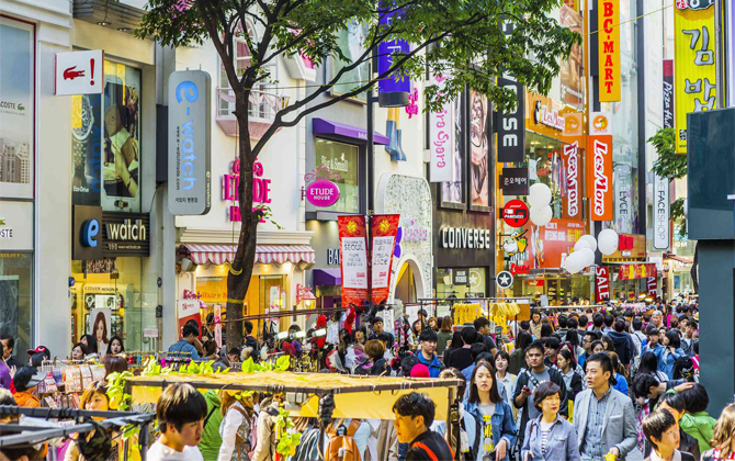 Đến Seoul, ghé thăm những khu chợ "cực phẩm" dễ làm các tín đồ du lịch "cháy túi"