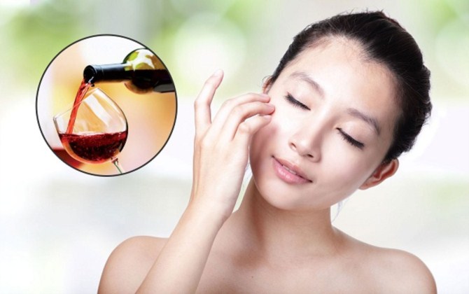 Rượu vang không chỉ để uống, nấu ăn mà còn để... làm đẹp da, bạn đã biết chưa?