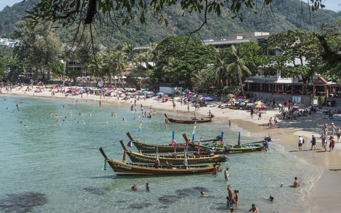 5 bãi biển đẹp mê hồn ở Phuket, tới Thái Lan giải nhiệt mùa hè chớ bỏ qua