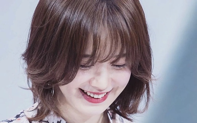 'Nàng cỏ' Goo Hye Sun lộ diện rạng rỡ sau khi chính thức ly hôn Ahn Jae Hyun