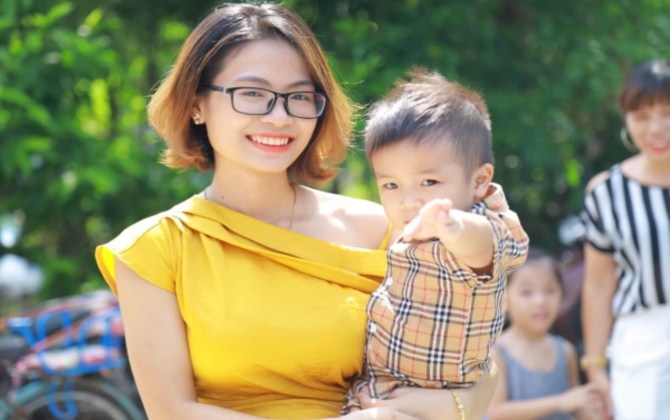 Dạy con tự lập chứ không dạy con làm osin: Quan điểm giáo dục của mẹ trẻ Hà Thành khiến con rời tay gia đình vẫn sống tốt