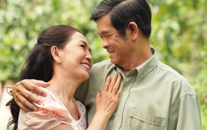 Quý ông làm 5 điều này ở tuổi trung niên, "chuyện ấy" vẫn sung mãn như thuở đôi mươi