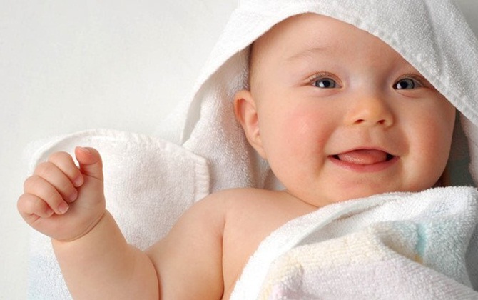 Tại sao một số trẻ sơ sinh ngoan nhưng có trẻ lại quấy khóc? Hóa ra là do 3 yếu tố này
