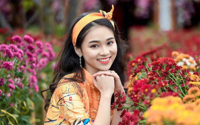 Phụ nữ sinh vào 5 ngày Âm lịch này, phúc khí sâu dày, tình duyên viên mãn