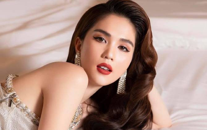 Ngọc Trinh được ca ngợi lối sống dù vướng vô số scandal