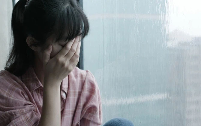 'Chồng vay 100 triệu để làm ăn', vợ phát hiện loạt sự thật kinh hoàng
