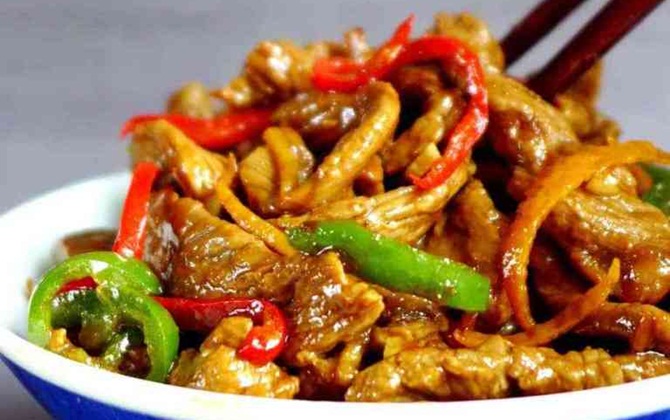 Công thức làm bò xào cam chua cay lạ miệng cho bữa ăn gia đình thêm hấp dẫn