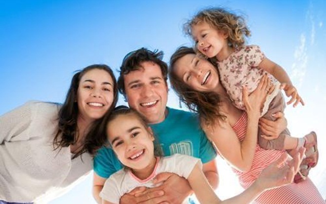 Bí quyết thu hẹp khoảng cách giữa cha mẹ và con cái