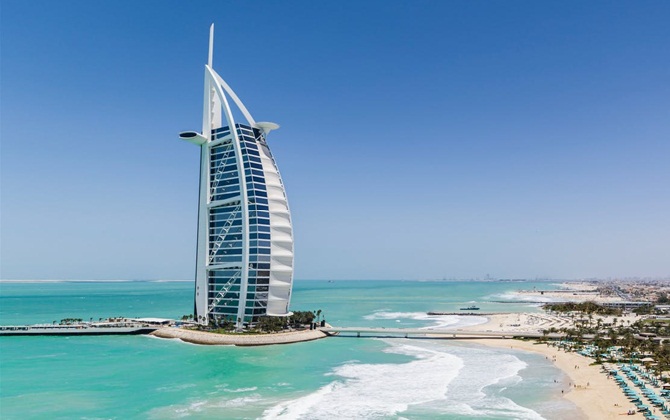 Điều bí mật trong khách sạn 7 sao ở Dubai khiến thiên hạ trầm trồ kinh ngạc và choáng ngợp