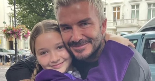 David Beckham bịn rịn không muốn rời xa con gái, liền bị bà xã Victoria 'cà khịa'