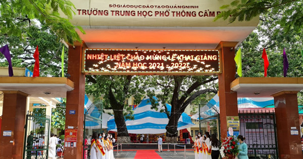 Thầy giáo trường cấp 3 ở Quảng Ninh 'gạ tình', tán tỉnh hàng loạt nữ sinh: Nhà trường lên tiếng