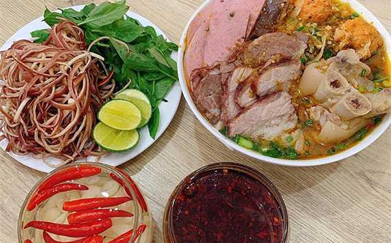 Nấu bún bò ngon như ngoài tiệm, công thức chuẩn vị xứ Huế