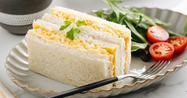 3 cách làm bánh mì sandwich kẹp trứng thơm ngon dành cho bữa ăn sáng, chuẩn bị chưa đầy 5 phút