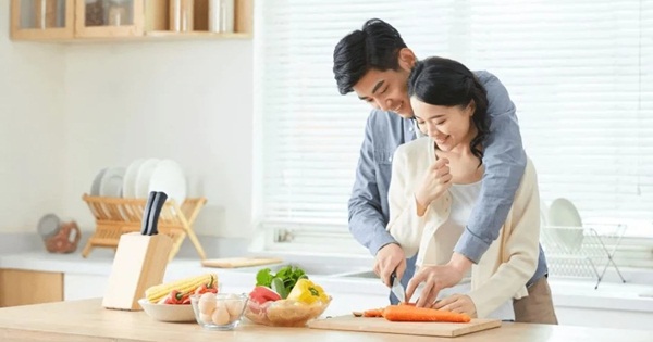 Không phải chỉ có phụ nữ, đàn ông cũng phải bổ sung axit folic thì thai nhi mới khỏe mạnh