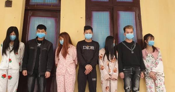 'Mở tiệc' ma túy thác loạn trong nhà nghỉ, 3 cô gái cùng 2 nam thanh niên mất Tết
