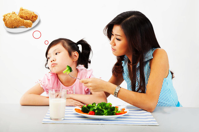 4 loại đồ ăn vặt trẻ có thích đến mấy thì dịp Tết cũng đừng cho con ăn