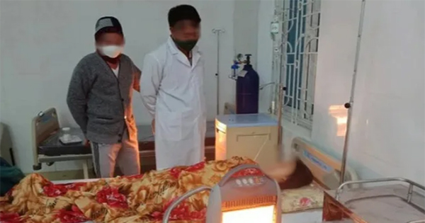 Mâu thuẫn với bạn trên đường đi học về, 3 học sinh ăn lá ngón tự tử

