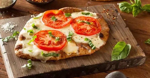 3 công thức làm bánh mì dẹt ngon hơn cả pizza, cả nhà ai cũng mê tít