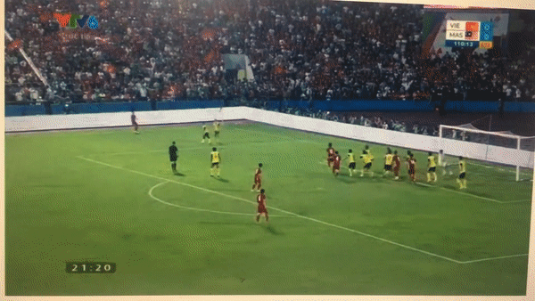 Xem lại bàn thắng tuyệt vời ở phút 111 của Tiến Linh đưa tuyển U23 Việt Nam vào chung kết Seagames 31