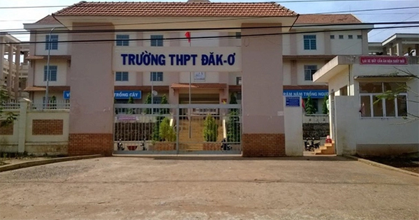 Một hiệu trưởng tử vong nghi rơi từ tầng 3 xuống

