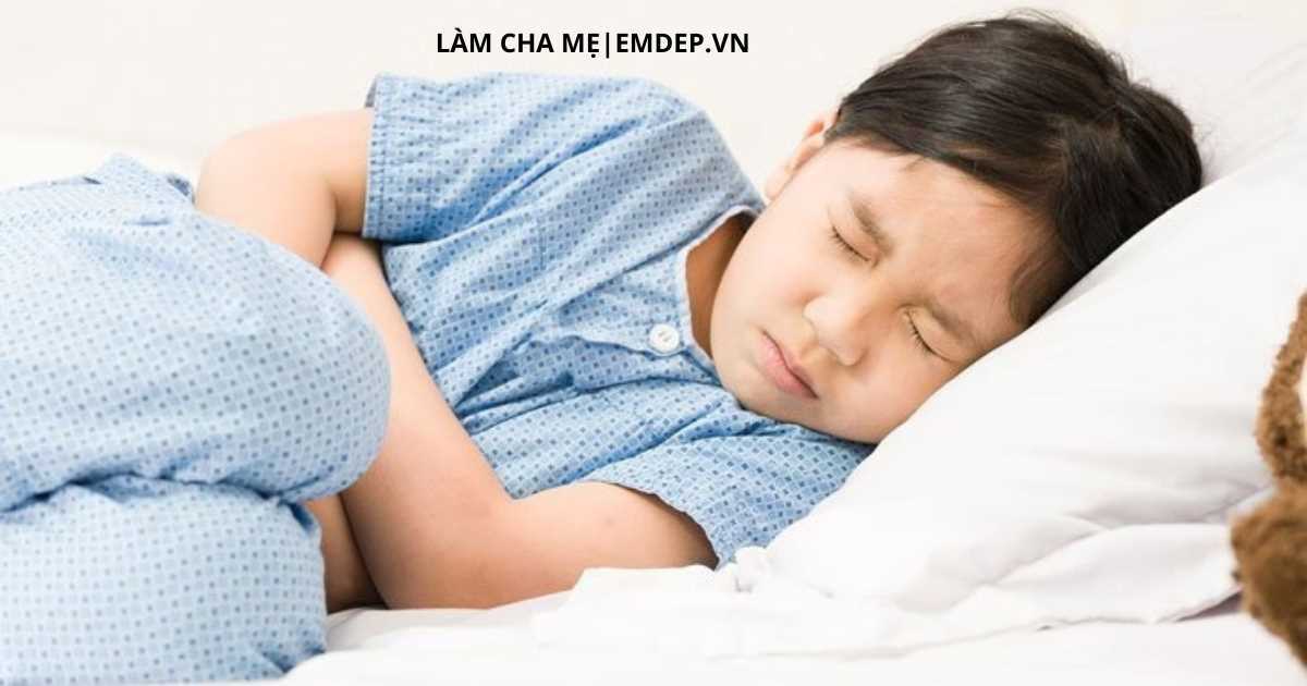 Đây là độ tuổi bé gái bắt đầu đến kỳ 'đèn đỏ', nếu đúng vào khoảng thời gian này chứng tỏ sức khỏe bé bình thường