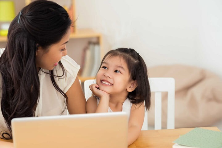 Bà mẹ thuộc gia đình trung lưu tung bảng liệt kê chi phí nuôi dạy con gái 12 năm: Con số giật mình nhưng gây chú ý nhất là 1 chi tiết