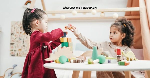 'Tuyệt chiêu' giúp bố mẹ dạy con chọn bạn mà chơi khôn ngoan nhất