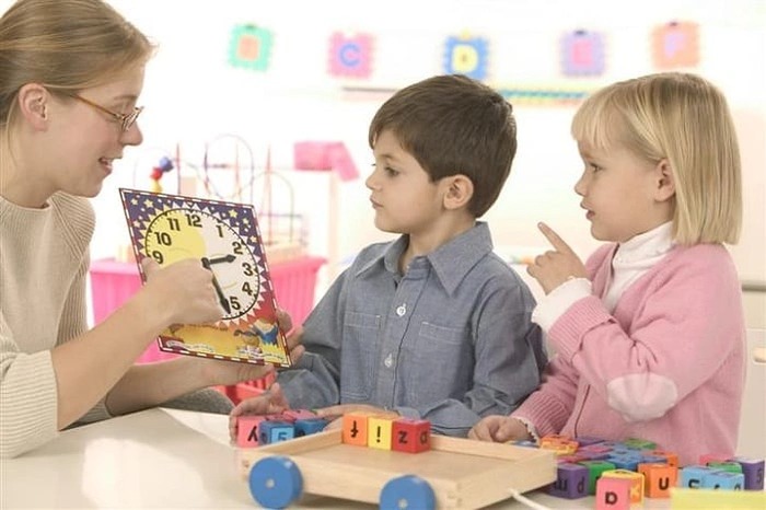 5 bước đơn giản dạy trẻ xem đồng hồ mà bố mẹ nào cũng phải biết