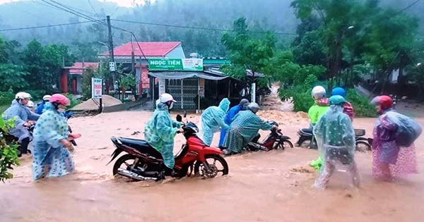 Cô giáo mầm non bị nước lũ cuốn trôi tử vong trên đường về nhà

