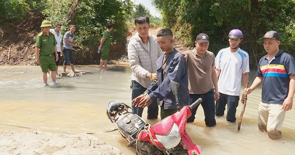 Thiếu niên giết chú họ bằng 20 nhát chém: Hé lộ lời khai

