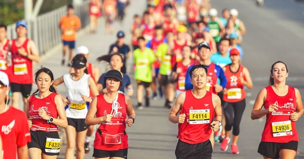 Chạy marathon cần dùng 5 vật dụng, các runner 'tập sự' cần biết