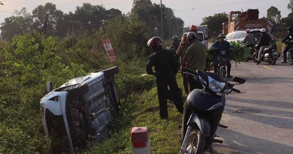 Vừa mua ô tô 4 ngày chưa kịp lấy biển, vợ lái thử rồi xảy ra thảm kịch khiến chồng hết hồn hết vía