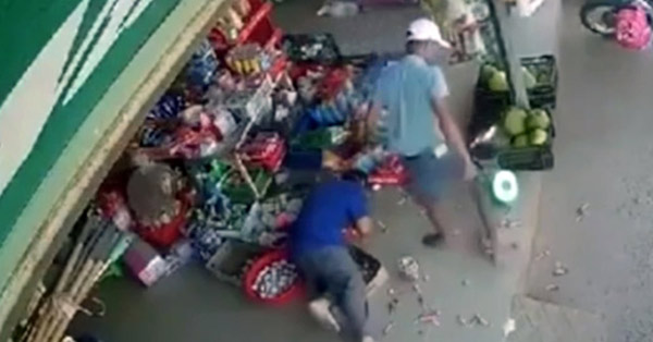 Chém chủ tiệm tạp hóa 13 nhát dao chỉ vì câu nói đùa

