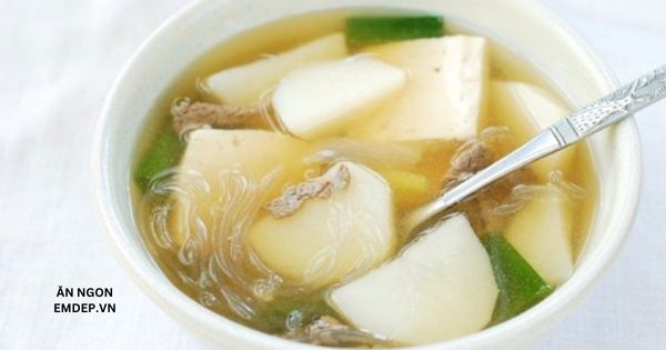 Công thức làm canh miến khoai tây lạ miệng, chống ngấy ngán ngày Tết