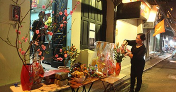 Văn cúng giao thừa năm Quý Mão 2023 trong nhà, ngoài trời chuẩn và chính xác nhất

