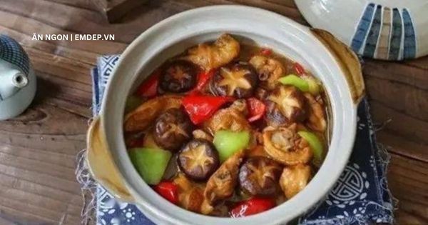 Chân gà hầm nấm đông cô ngon quên lối về, hễ lên mâm là hết