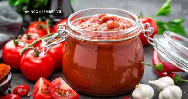 Cà chua để quanh năm không hỏng nhờ tuyệt chiêu làm tương cà ăn dần cực dễ và tiện lợi