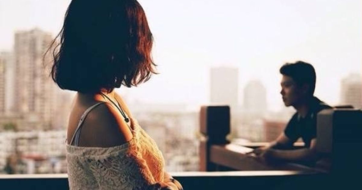 Người yêu 8 năm rời xa vì 'duyên số', 1 tháng sau đã cưới người khác khiến cô gái khóc nghẹn
