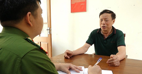 Tài xế đâm 17 xe máy liên tục bật khóc, gửi lời xin lỗi đến nạn nhân

