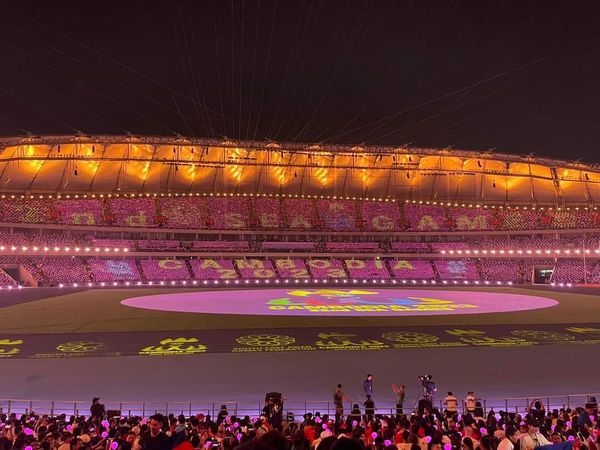 Khai mạc Sea Games 32 ở Campuchia: Cư dân mạng Đông Nam Á trầm trồ tầm cỡ Olympic