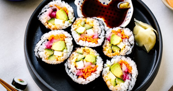 Cách làm sushi chay cực ngon lại đơn giản ai cũng làm được