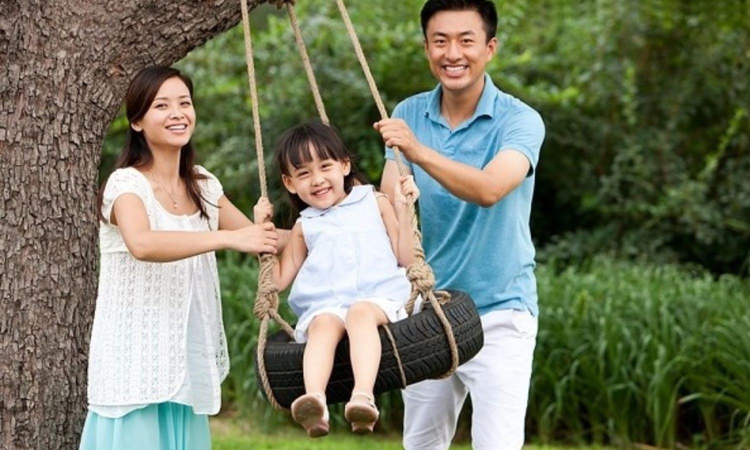 Cha mẹ khôn ngoan hiếm khi làm 4 điều này với con cái