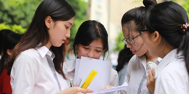 Kỳ thi tốt nghiệp THPT 2023: Chiều nay (27/6), hơn một triệu thí sinh đi làm thủ tục thi